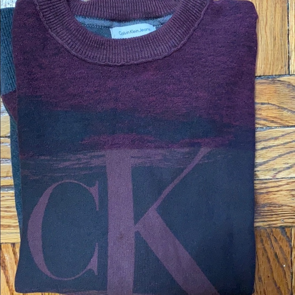 Calvin Klein Jeans purple and gray sweater size:S
